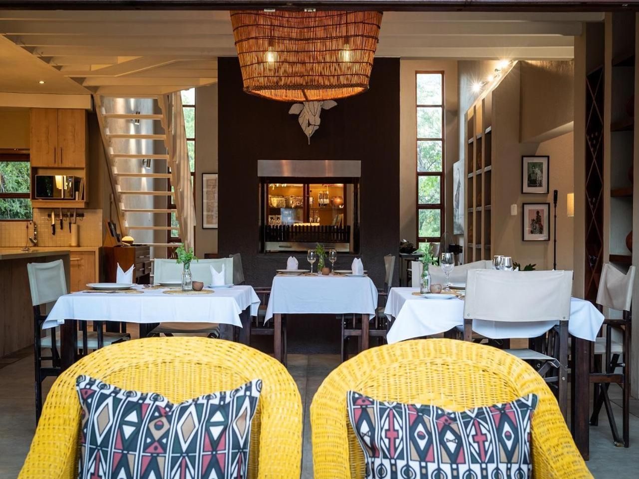 Ekhaya Bush Lodge Hoedspruit Exterior foto