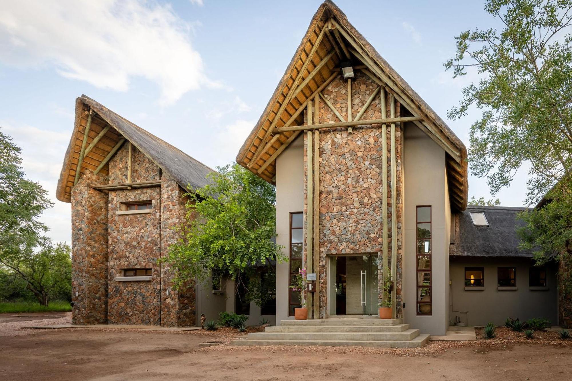 Ekhaya Bush Lodge Hoedspruit Exterior foto